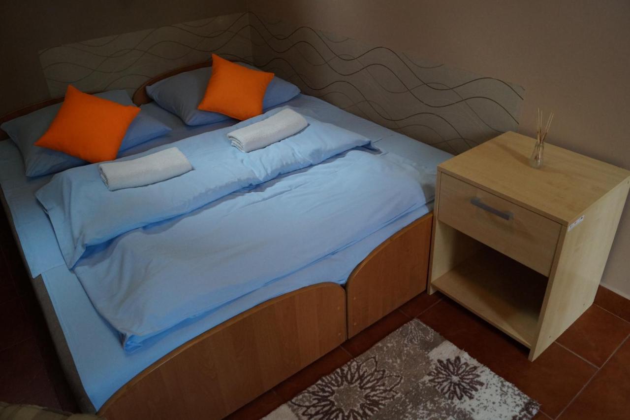 Osrodek Wypoczynkowy Forest Hotell Lublin Exteriör bild