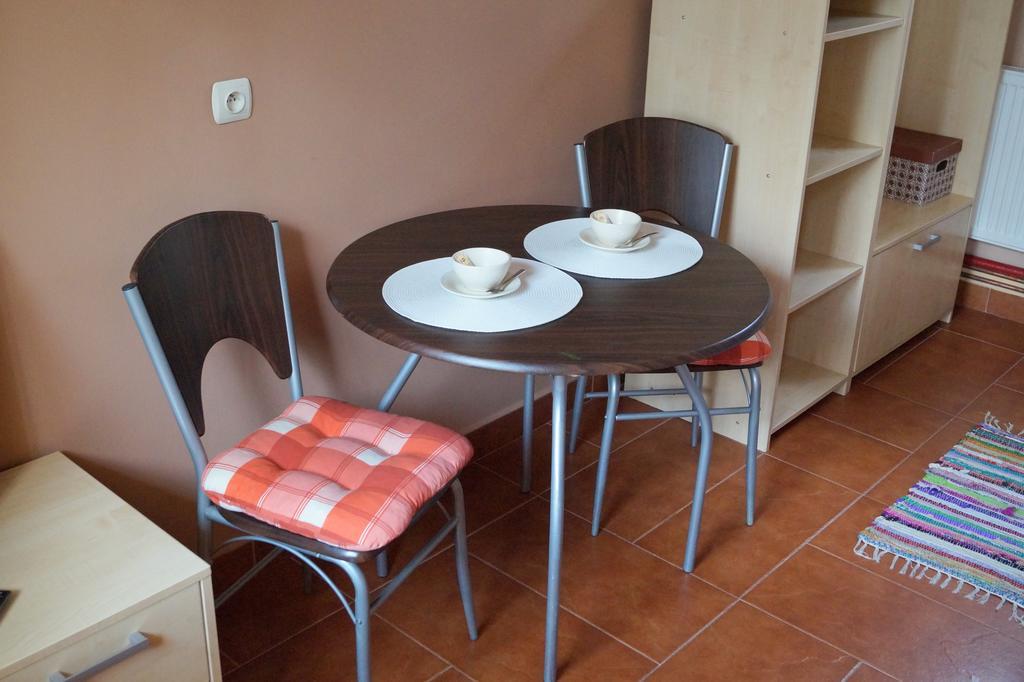 Osrodek Wypoczynkowy Forest Hotell Lublin Exteriör bild