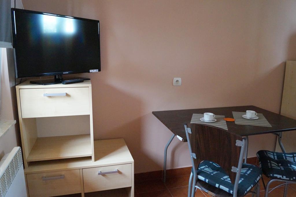 Osrodek Wypoczynkowy Forest Hotell Lublin Exteriör bild