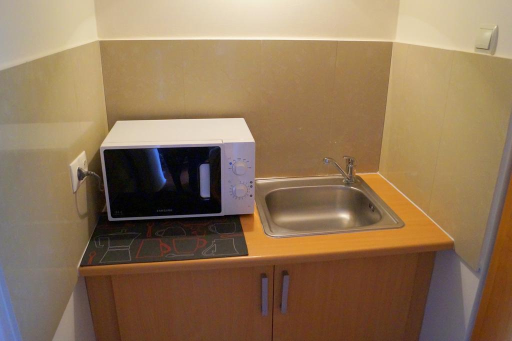 Osrodek Wypoczynkowy Forest Hotell Lublin Exteriör bild